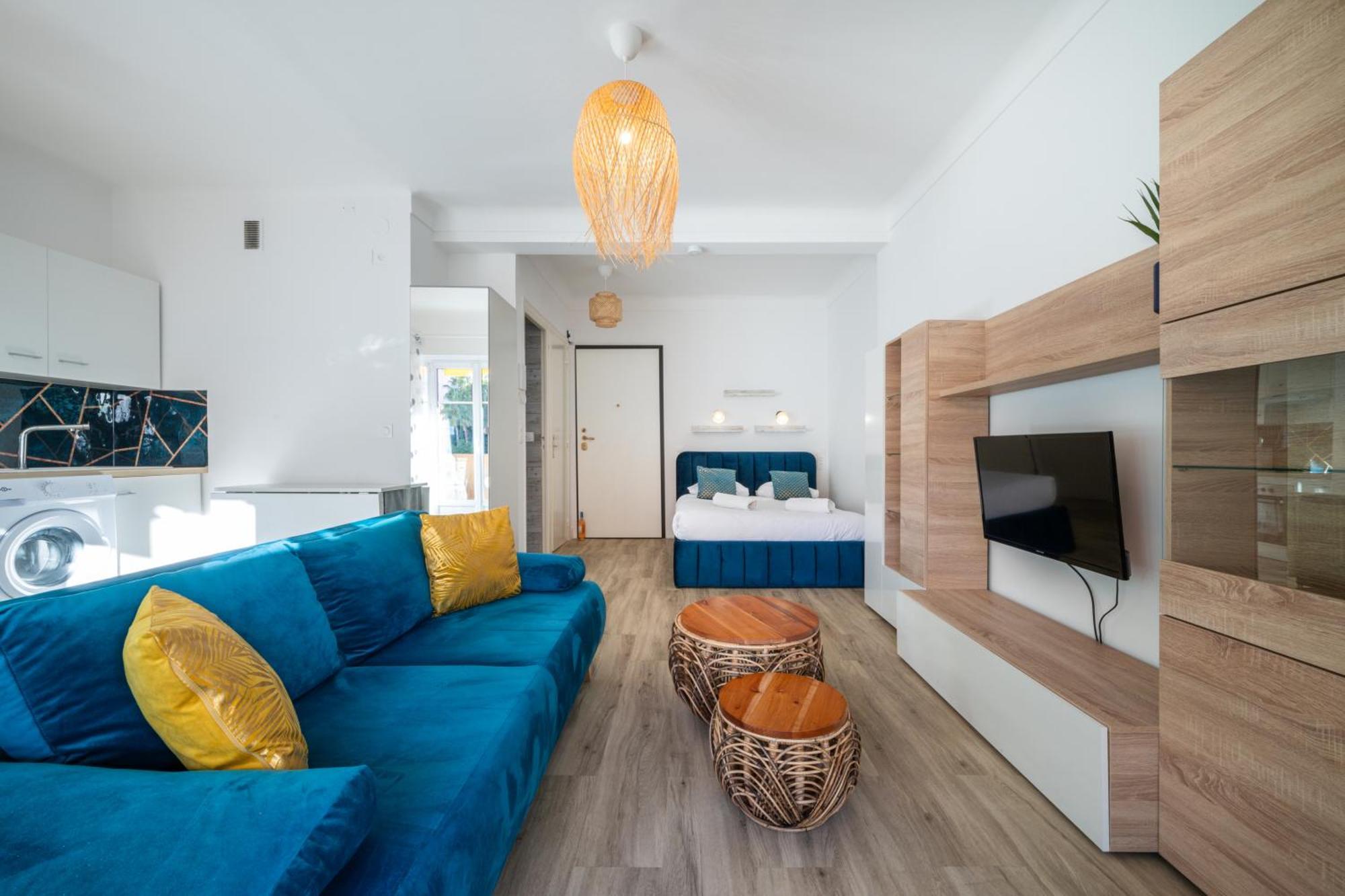 Castel 2 Studio Au Centre Ville De Menton Gare Sncf 外观 照片